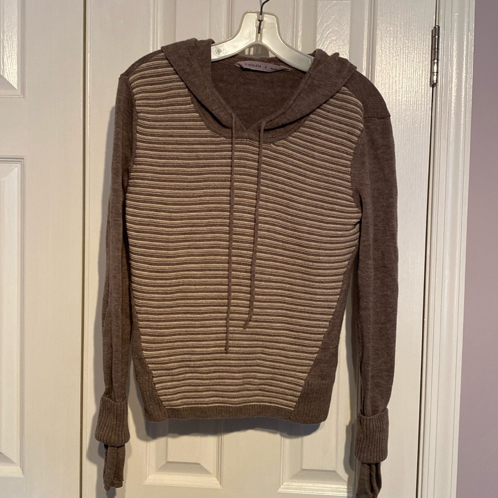 Athleta tan/beige sweater